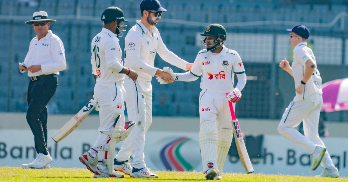 ৪৭৬ রানে থামলো বাংলাদেশ