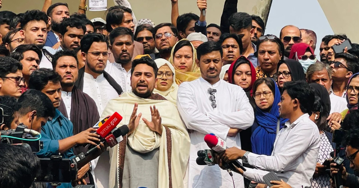 ইসি নিরপেক্ষ আচরণ করছে না; নাহিদ ইসলাম