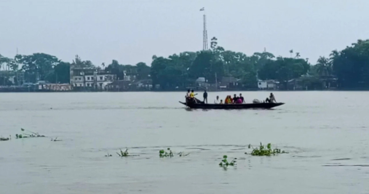 বন্যা আতঙ্কে সুনামগঞ্জে সর্বোচ্চ সতর্কতা, পৌর কর্মকর্তা-কর্মচারীদের সব ছুটি বাতিল