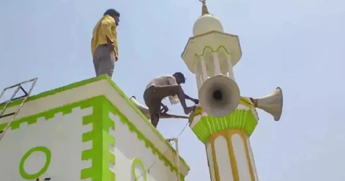 কলকাতার বহু মসজিদে জুমার আজান শোনা যায়নি, আতঙ্কে মুসলিমরা