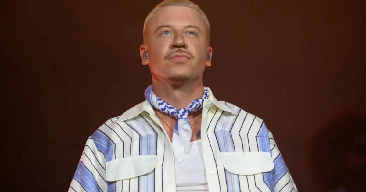 https://www.prothomdorpan.com/admin/fav-icon-logo/image/1761146741.250..125.jpg