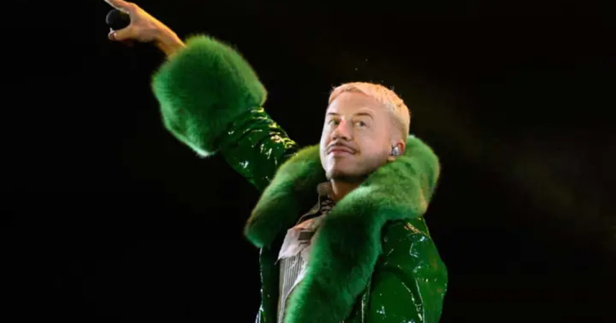 https://www.prothomdorpan.com/admin/fav-icon-logo/image/1761146741.250..125.jpg