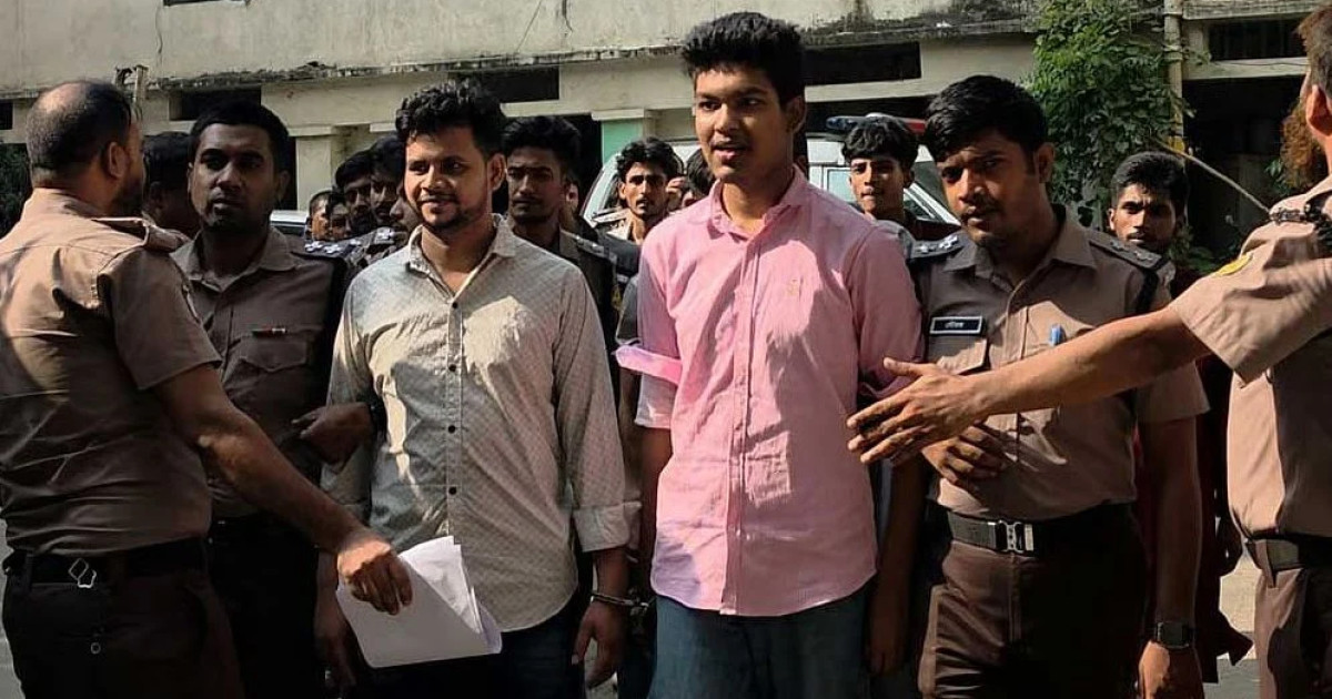 সাবেক এমপির বাসা থেকে গ্রেফতার ছাত্রলীগের ১৫ নেতাকর্মী, ১৪ জন রিমান্ডে